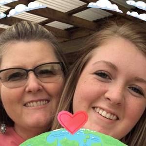 Meet your Posher, Regina